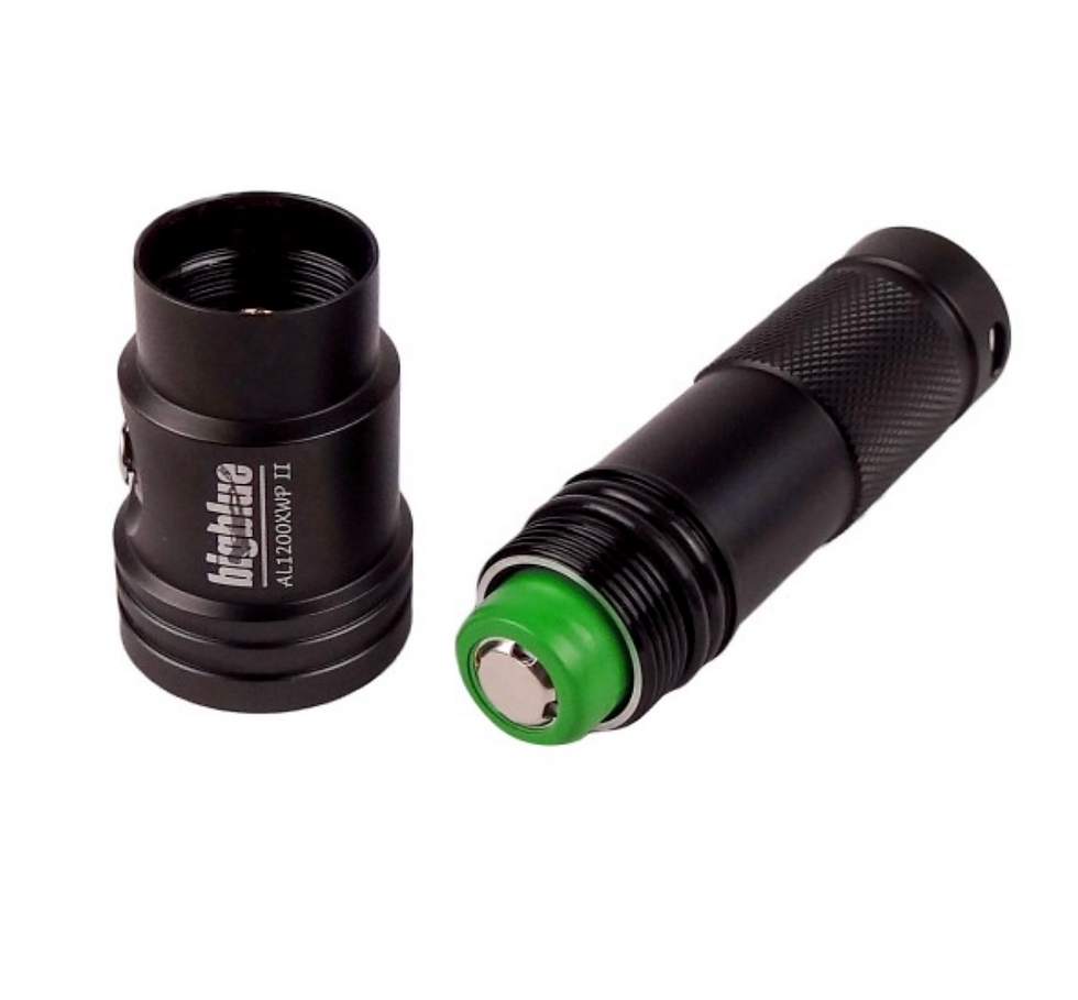 Thumbnail: 1200-Lumen Extra-Wide Beam LED Dive Light