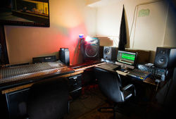 STUDIO CONTROL ROOM 2