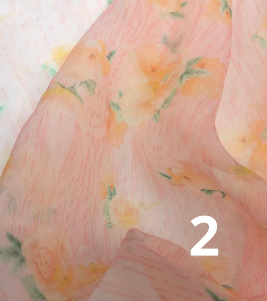 Thumbnail: Lola Robe