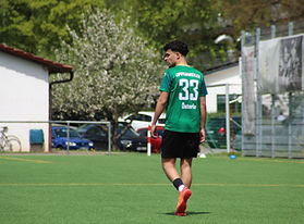 Turbulentes Spiel für die Dritte zum Auftakt