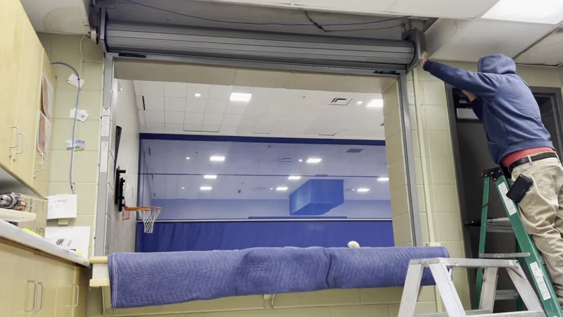 Roller fire shutter drop test