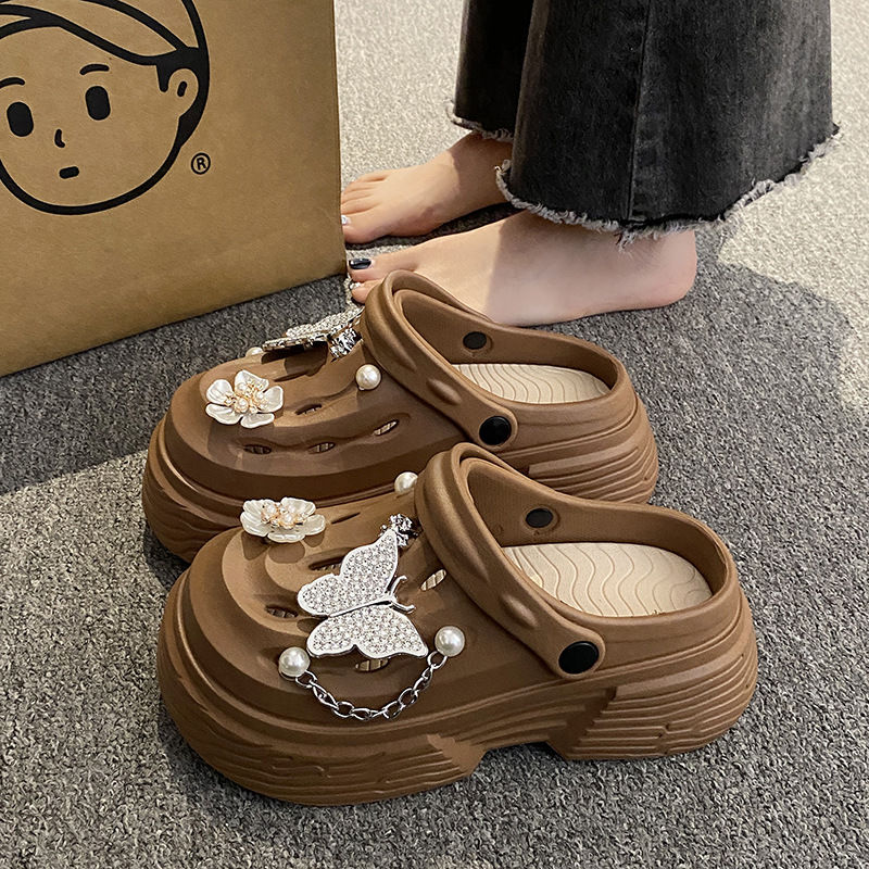 Miniatura: Fashion Beach Garden Shoes DIY Women's Hole Shoes 8cm Sandal Slippers Cartoon Ac