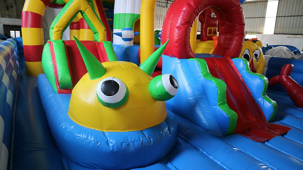 Küçük resim: Ejderha Parkı (Şişme)