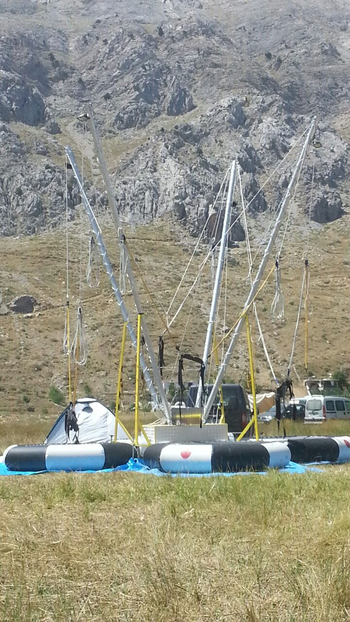 Küçük resim: Mobil Salto Trambolin