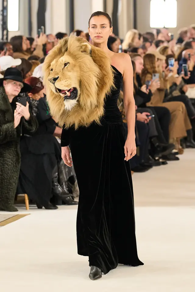 Irina Shayk's Lion Dress Replica by Ami Zarug, in collaboration with Schiaparelli Haute Couture, Spring 2023.