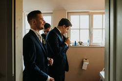 Hochzeitsvorbereitung-Gut-Moenkhof