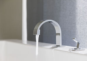 Running mixer tap