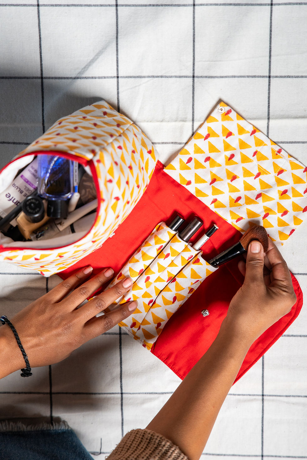 Thumbnail: Make-up Pouch