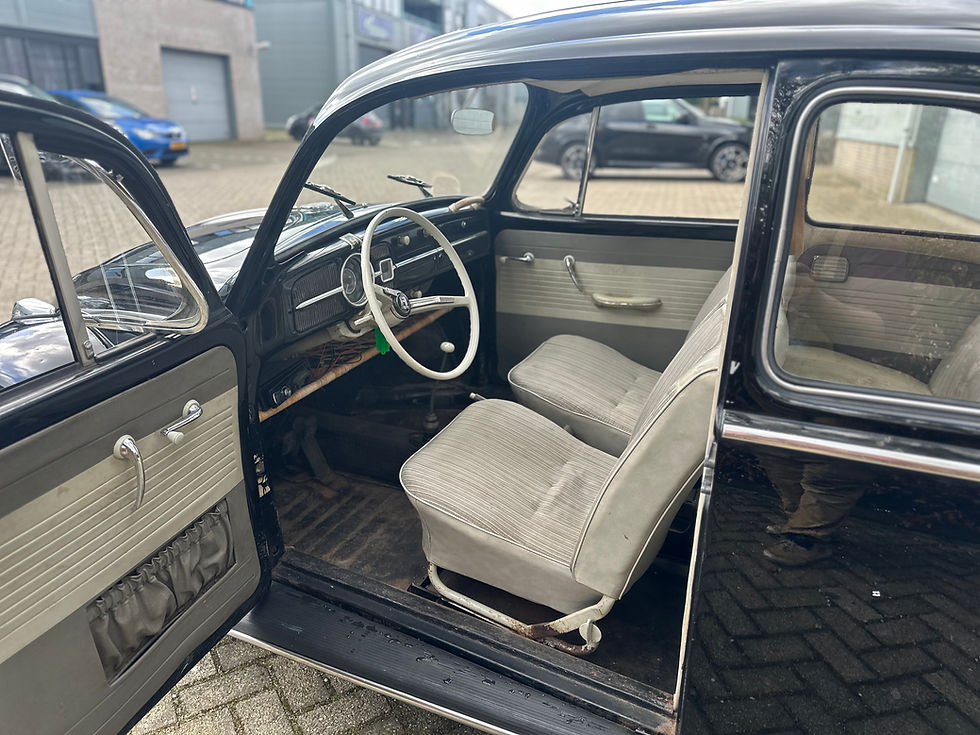 Thumbnail: Volkswagen kever 1965 met schuifdak