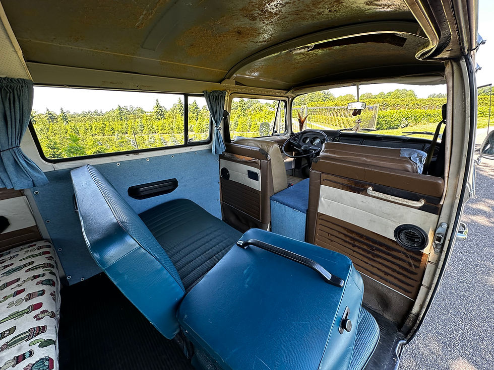 Thumbnail: Volkswagen t2a deluxe 1969