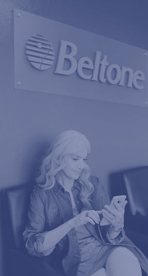 patient-sitting-in-beltone-office-sign-lower_3000x4500_edited.jpg