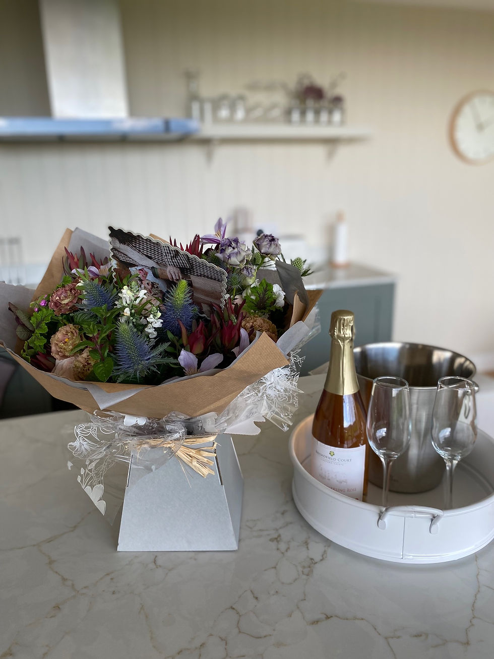 wine tasting weekend getaways uk