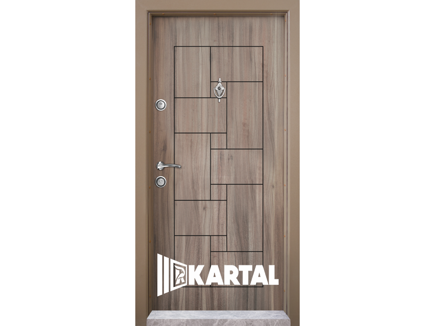 Блиндирана входна врата модел T-100, панел Спарта