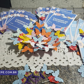 ENTREGA DE CADERNO DE ATIVIDADES