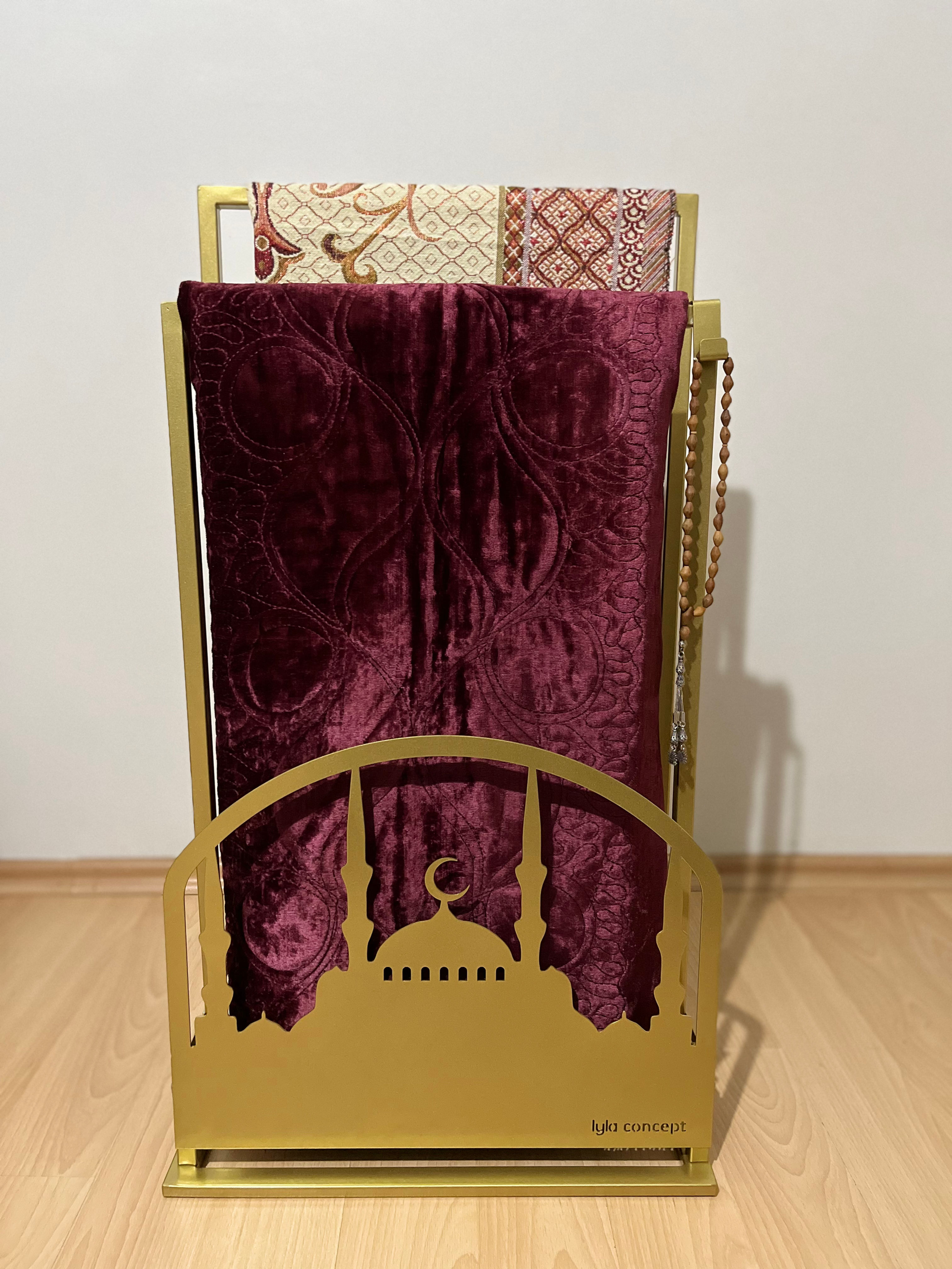 Safa Premium Ön Korumalı Seccade Askısı-Seccadelik