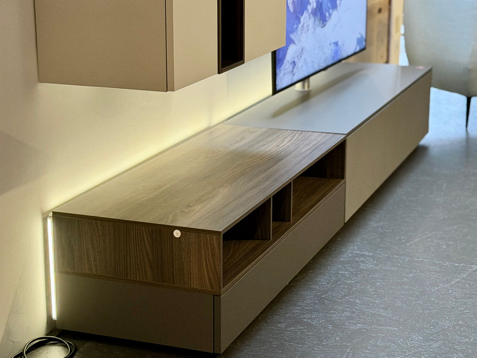 TV-Möbel Next von Spectral