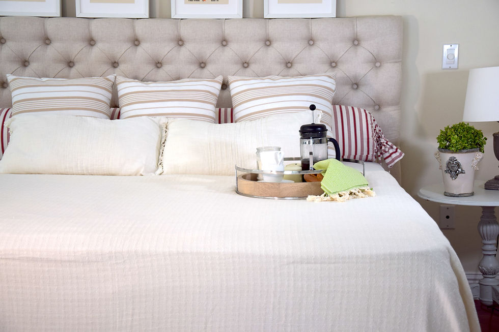 Monas - large elegant organic cotton bedcover