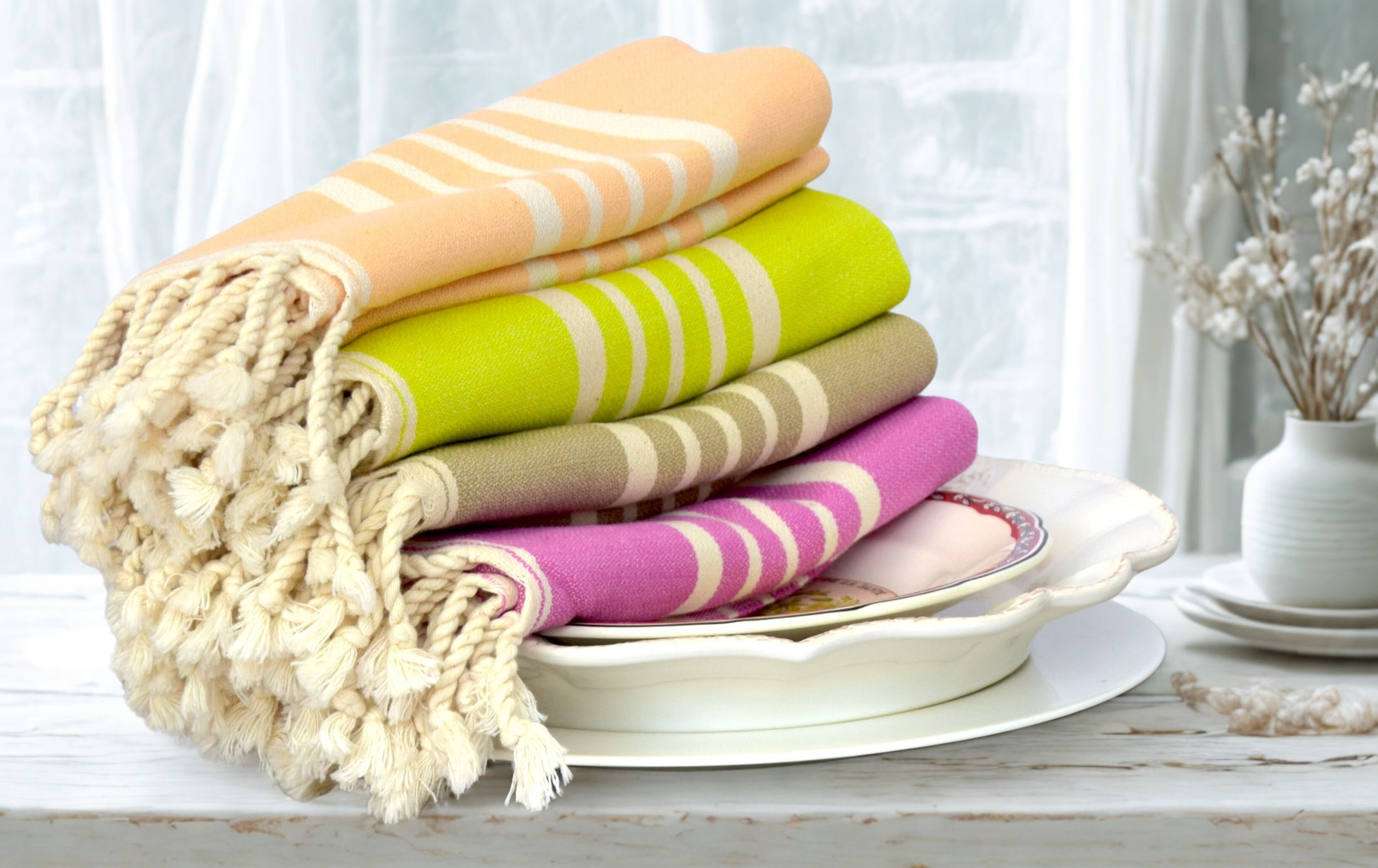 Positan - pure cotton shiny hand and hair towel with tassels