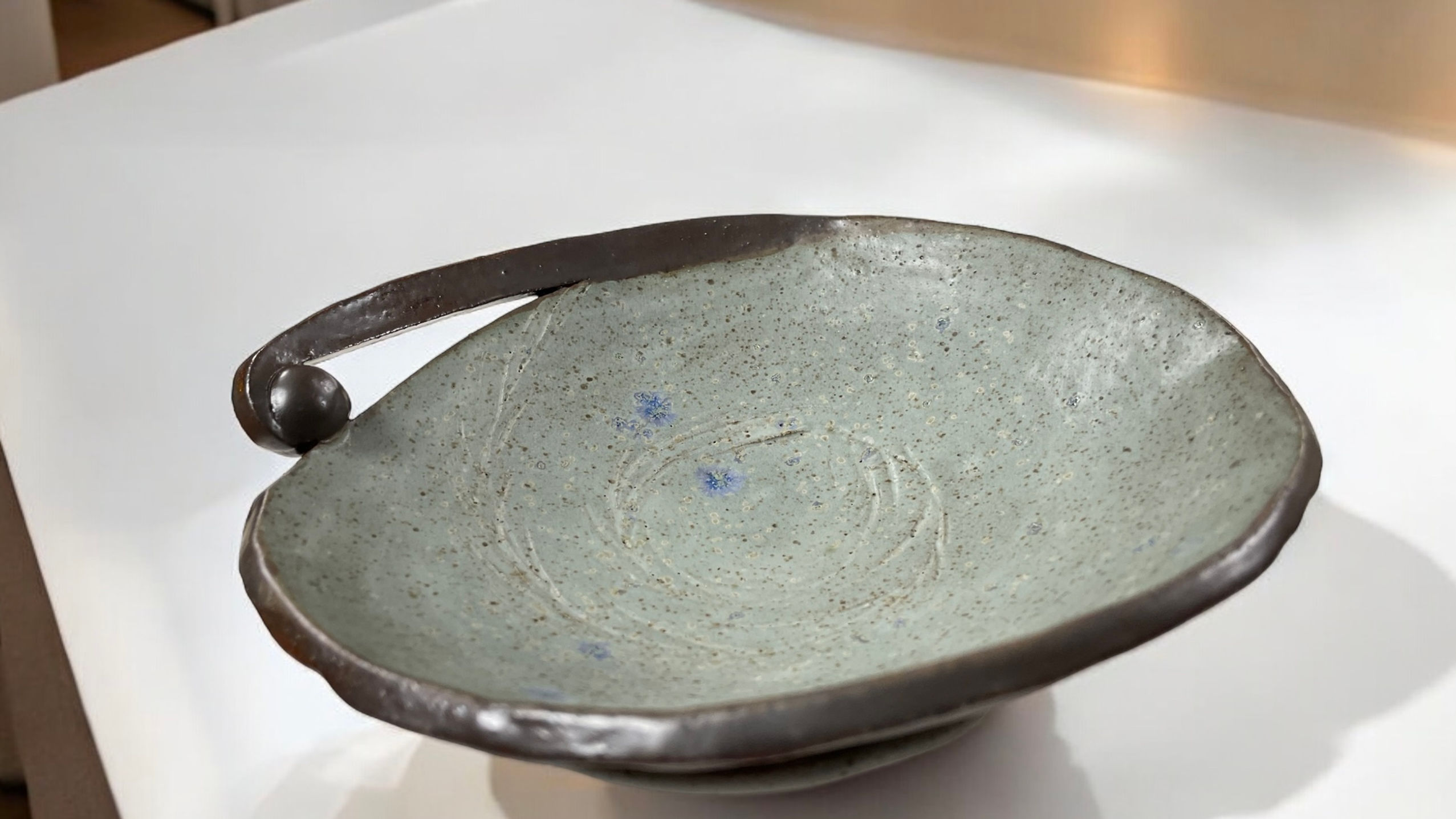 Decorative bowl small