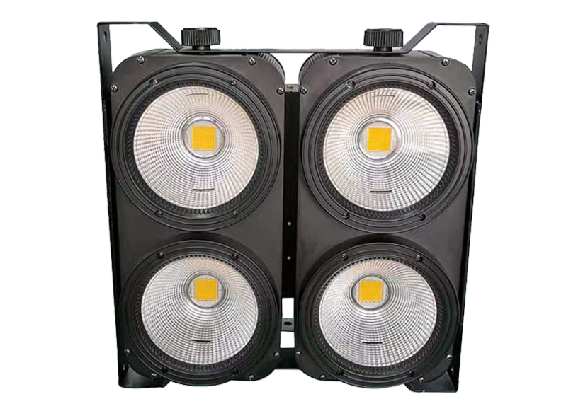 サムネイル： LED 4灯ミニブル VSL-CB100-4