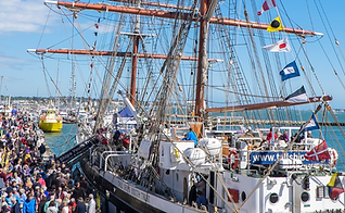 Poole Town Quay one of the Salamander Jurassic Coast Sailing Holiday destinations with the Salamander Sailing Adventure which include Poole Harbour, Sandbanks, Studland Bay, Old Harry Rocks, Warbarrow Bay and Lulworth Cove