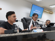 Vereadores de Suzano aprovam moção de aplauso a funcionários de escola municipal que agiram contra invasor