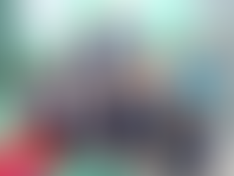 No dia de volta às aulas, prefeito recebe alunos com primeira-dama e secretária de Educação