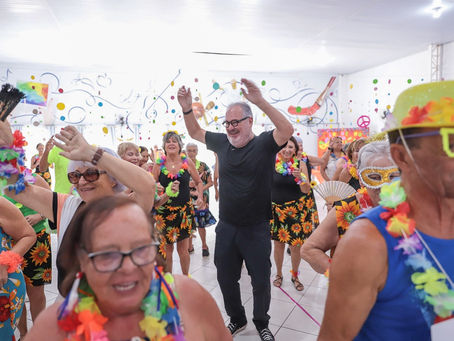 Prefeitura de Guararema promove Carnaval no Centro de Convivência do Idoso