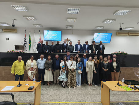 Médico e cirurgião dentista recebem Título de Cidadão Suzanense