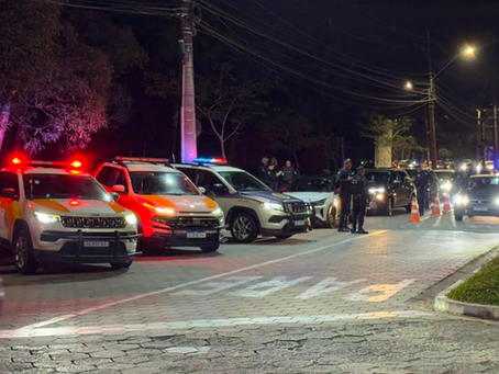 Operação Integrada aborda mais de 130 veículos em Bertioga