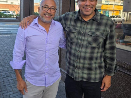 Deputado federal Orlando Silva visita vereador Josias Mineiro em Suzano