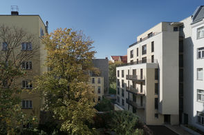 petersburger platz, 2019, berlin, friedrichshain, wohnen, berlin, hinterhof, gartenhaus, modern, wolff architekten, fassade, klinker, neubau, eigentumswohnung