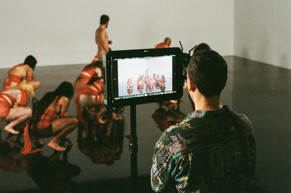 Behind the scenes picture of the music video "King" directed by Vasco Alexandre