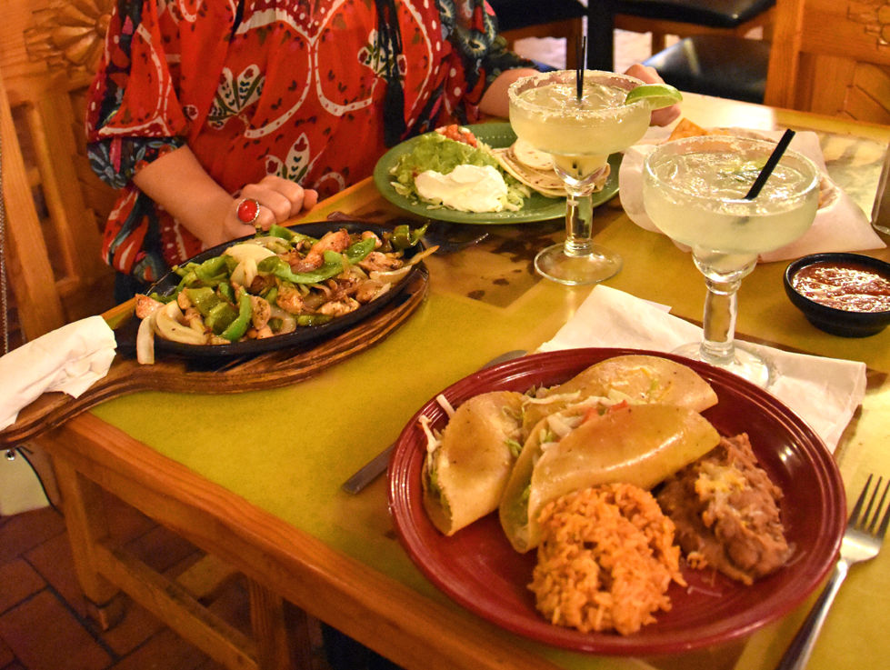 Albuquerque - Old Town - Hacienda Del Rio