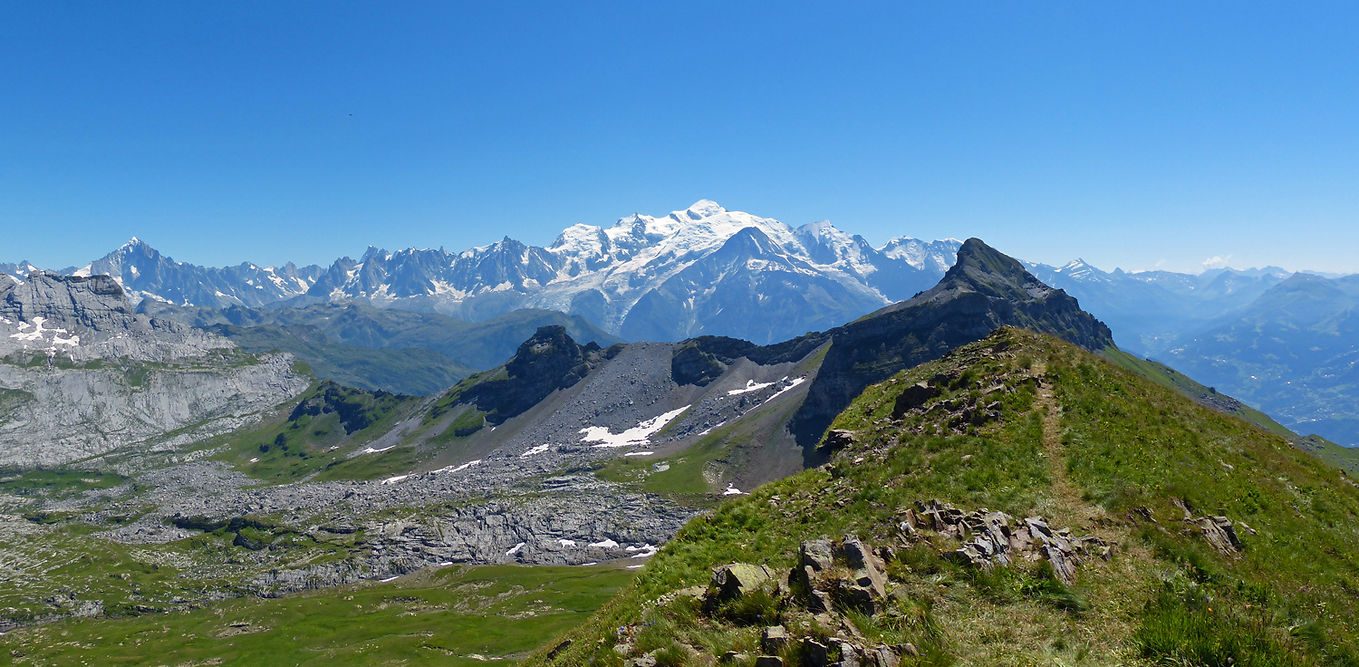 Désert de Platé - Flaine - Randonnée - Chateaux de Cran