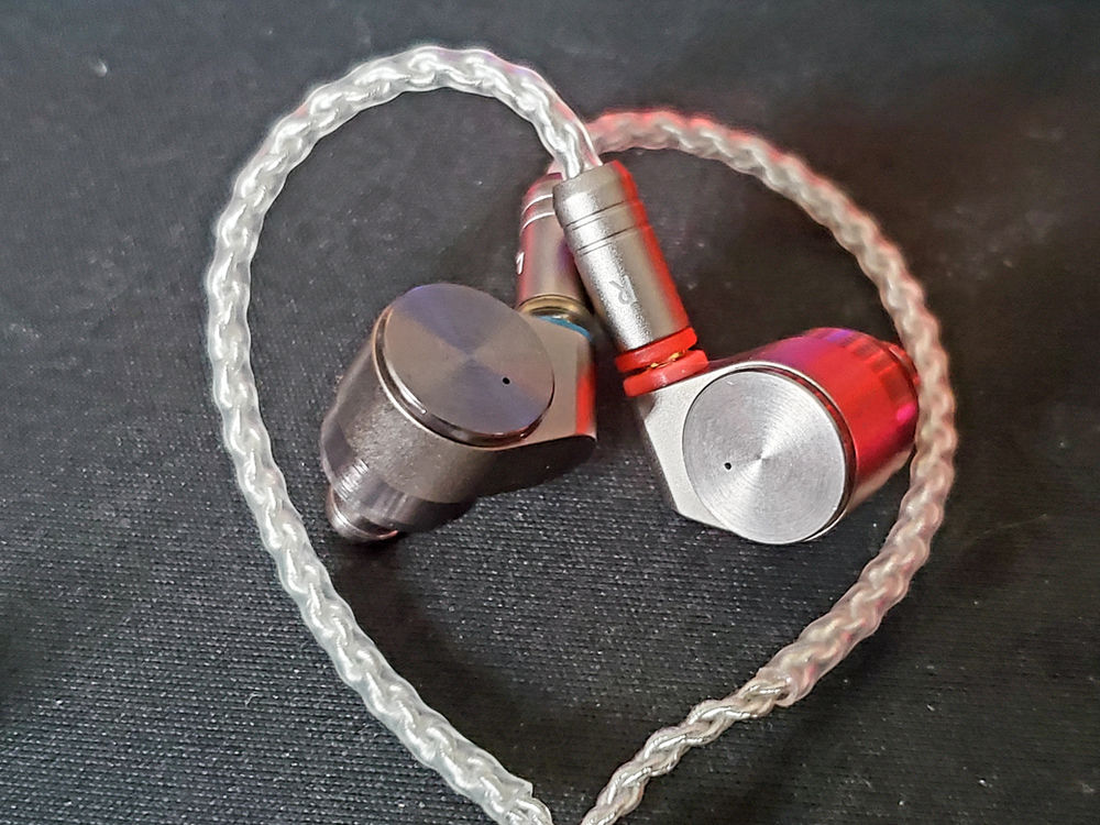 Tin Hifi T2 A Musical, Reference IEM for the Small Budget!?