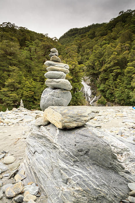 fd5dcd_760d379190244b1c9ab99bdd97b17d2a.