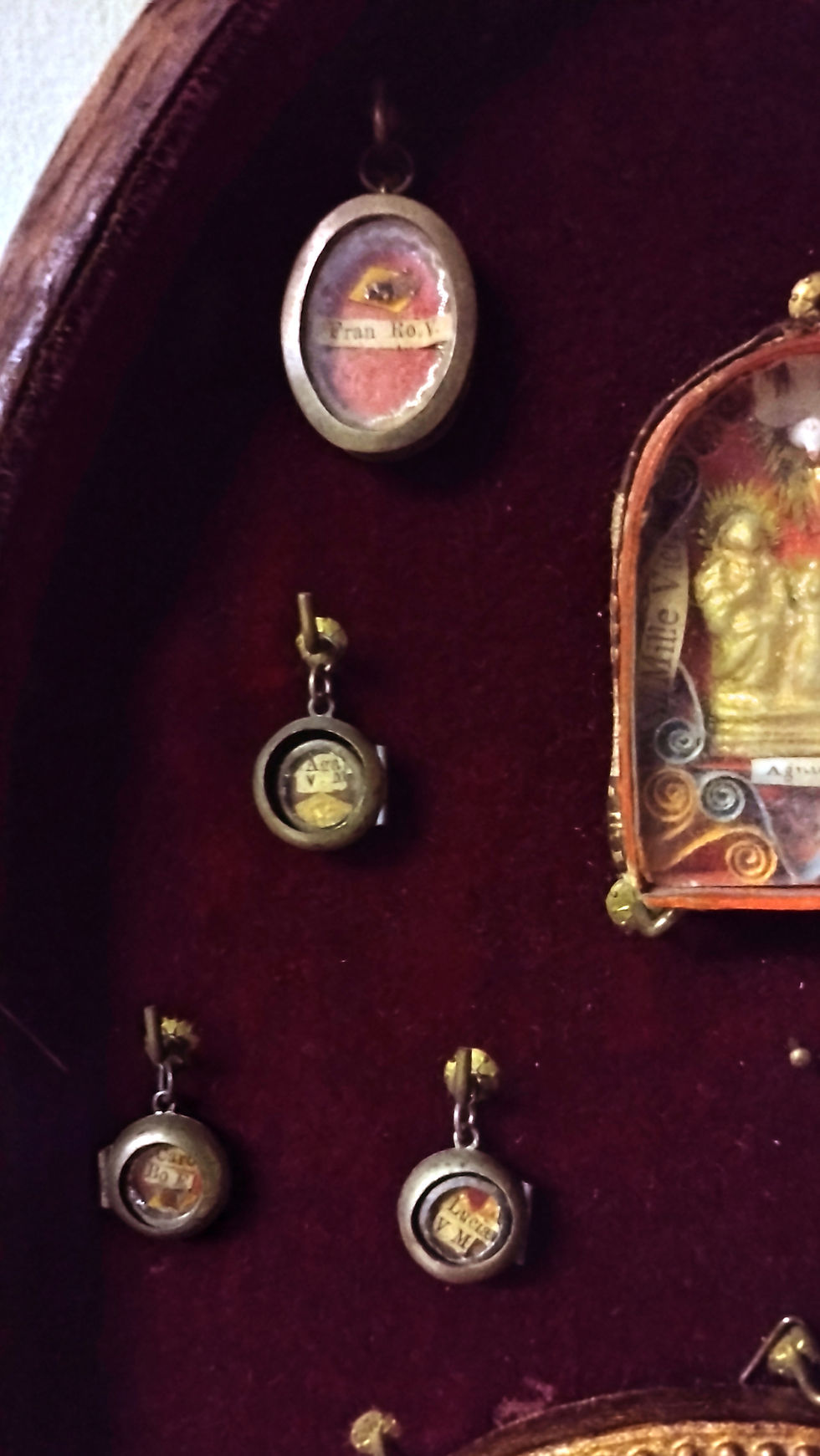 Thumbnail: Reliquary 13 Relics St Lucy, Agustin, Aloysius Gonz, Bonaventure… + COA Document
