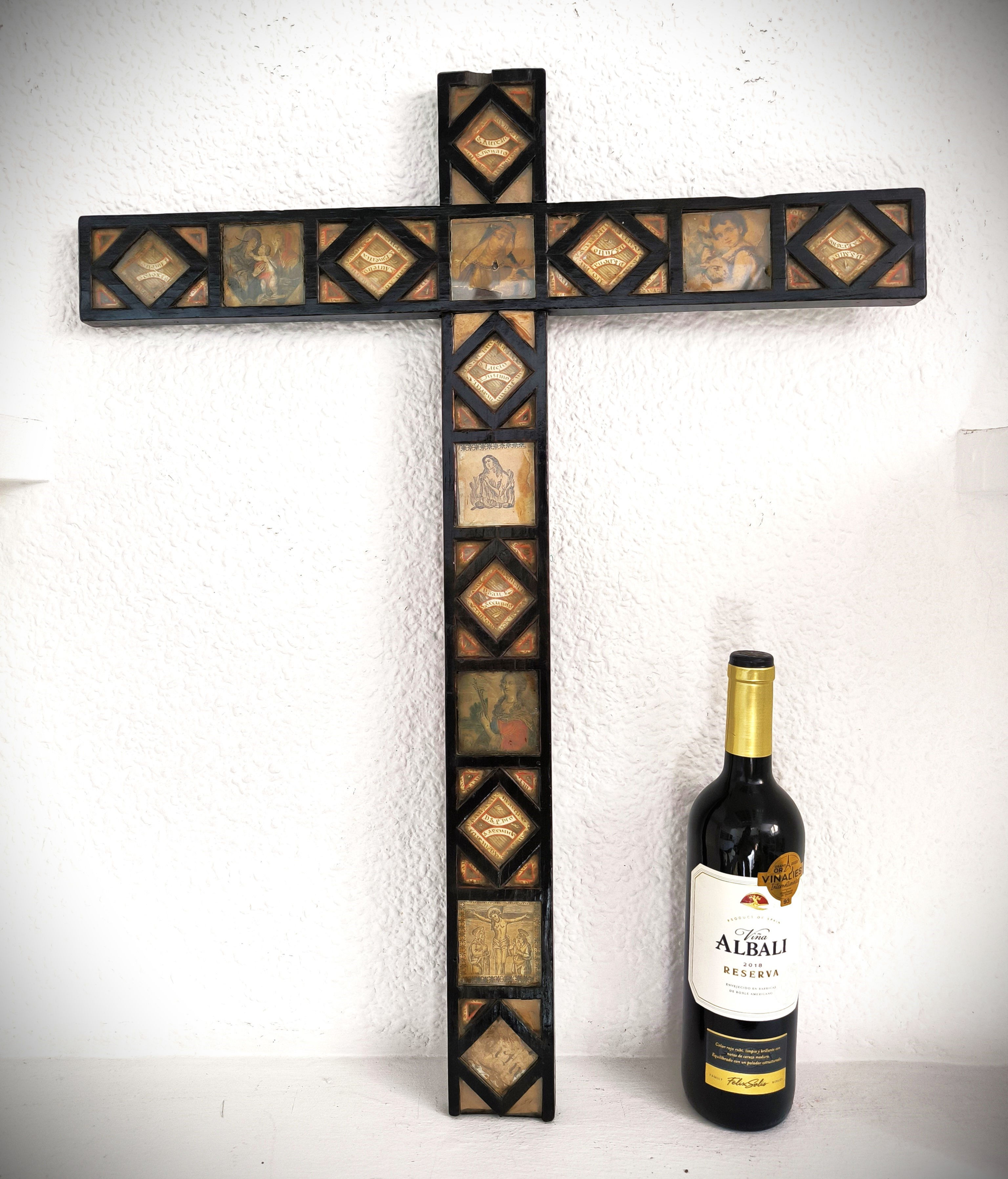 Unique Spanish Reliquary Cross with 60 Holy Relics, 17th Century