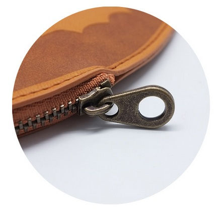 縮圖：Pierre Face Pocket