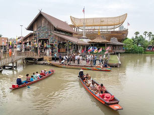 Pattaya Floating Market Guide: Tickets, Boat Ride, Tour & Travel Tips