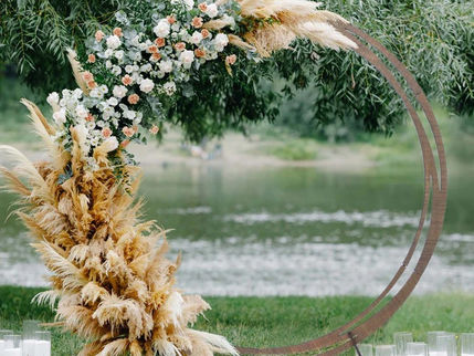 Enchanted Evening: Rustic Barn Wedding Theme