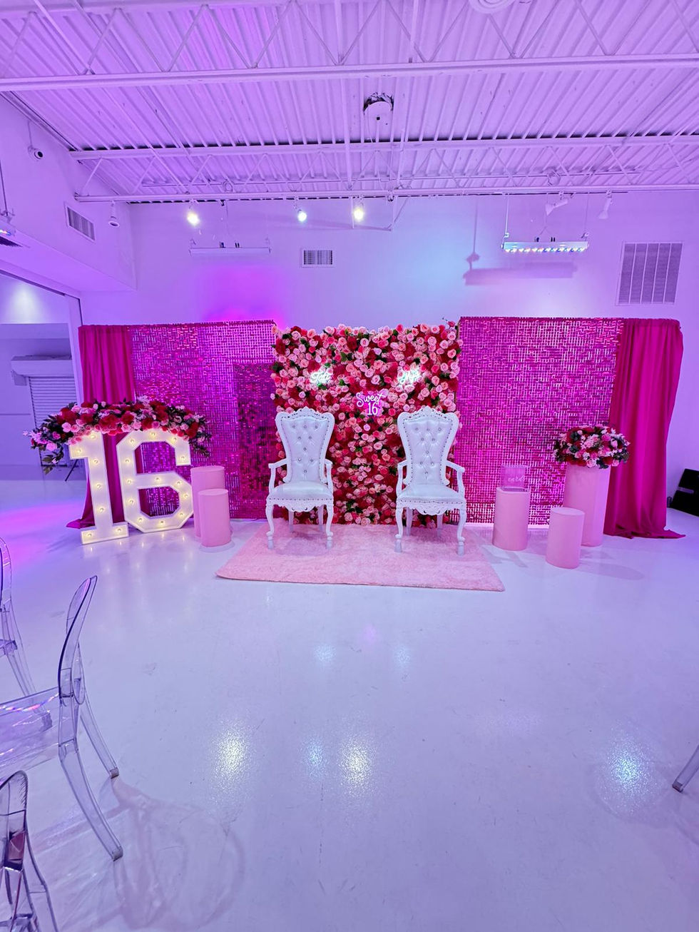 16 Shades of Pink
