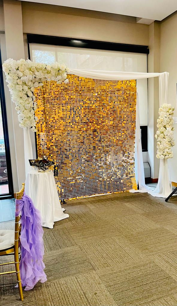 Shimmer wall