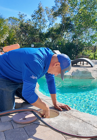 Pool Mechanic-Pool Repair Tech 2-Reunion FL.png
