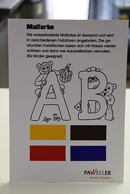 Malfarben im Siebdruck auf Papier gedruckt