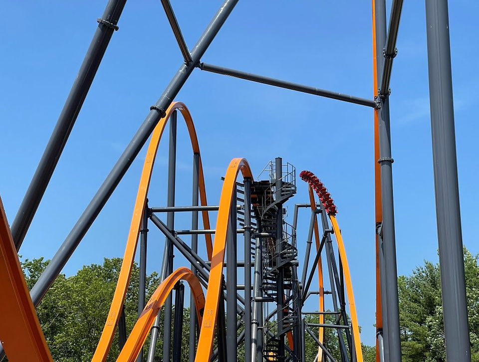 Jersey Devil Coaster Starting The Raven Dive - Six Flags Great Adventure