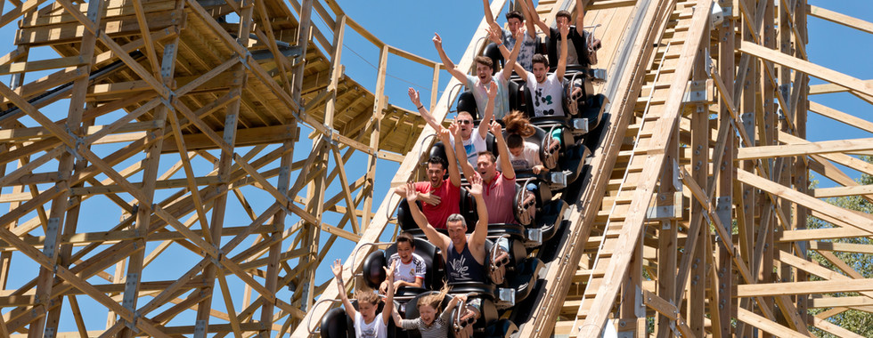 The Bobcat Early Promo Shot - Six Flags Great Escape