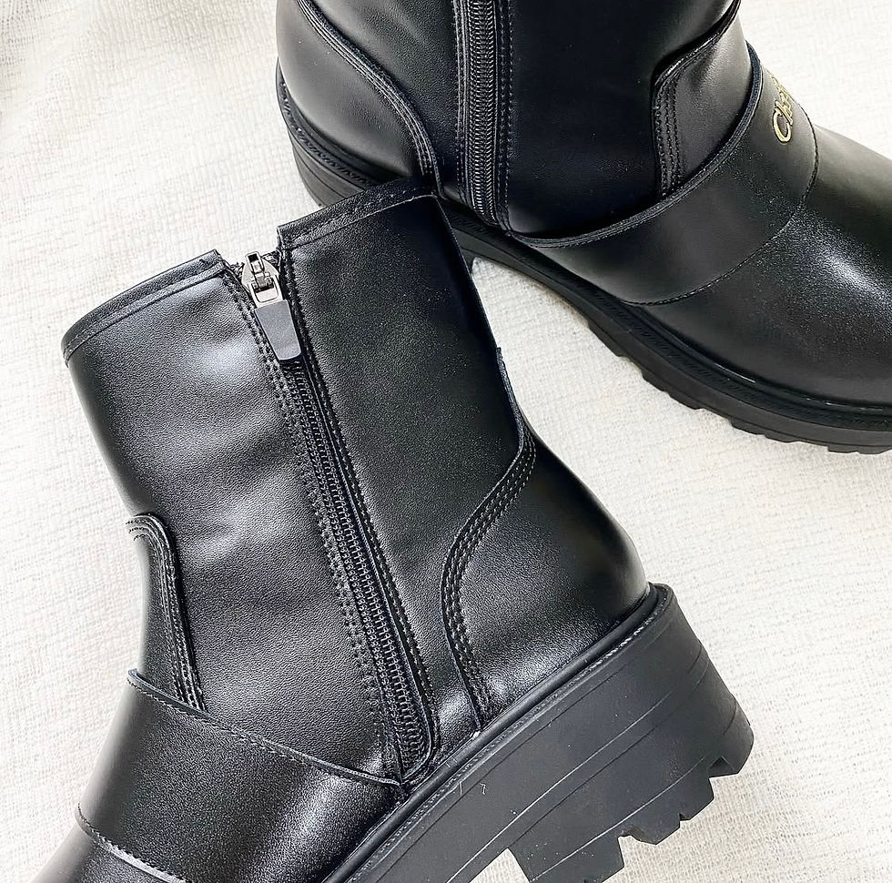 Thumbnail: Luxury Black Dl0R Boots (37,38,39)