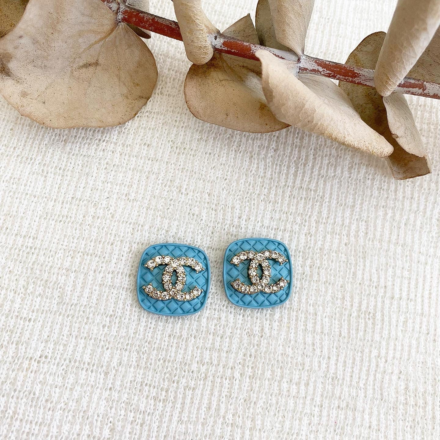 Luxury Blue Stud Earrings